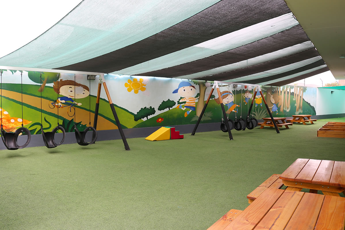 Innova Schools Sede R&iacute;mac Sporting Cristal Lima