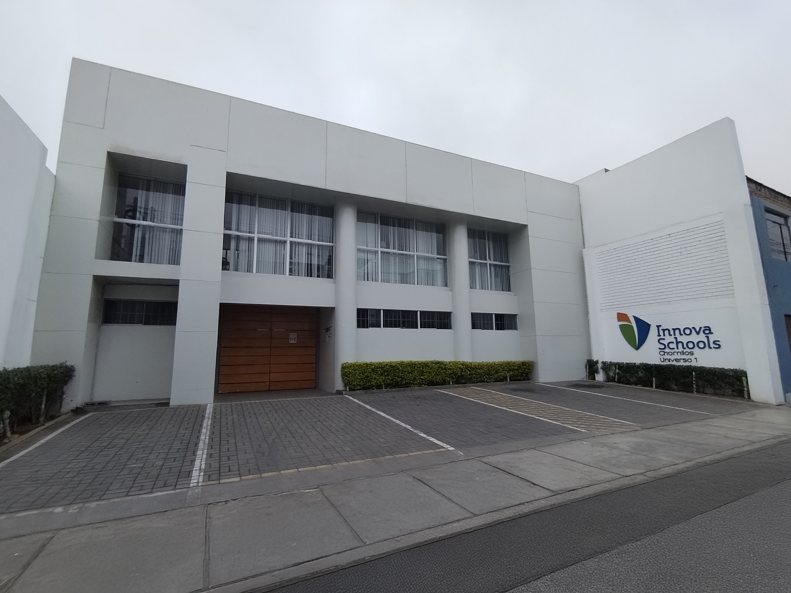 
<span>Chorrillos Universo 1</span>
