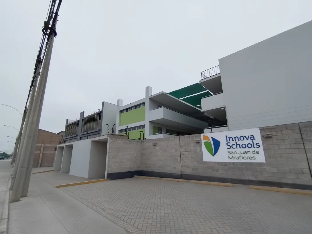 Colegio en San Juan de Miraflores