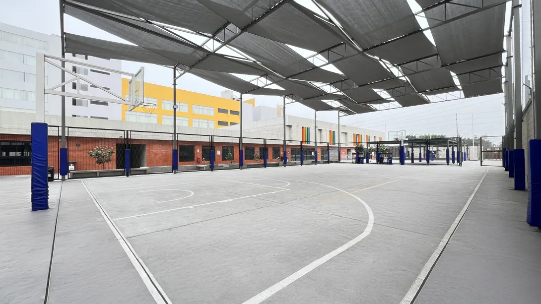 Colegio en Los Olivos - Mendiola