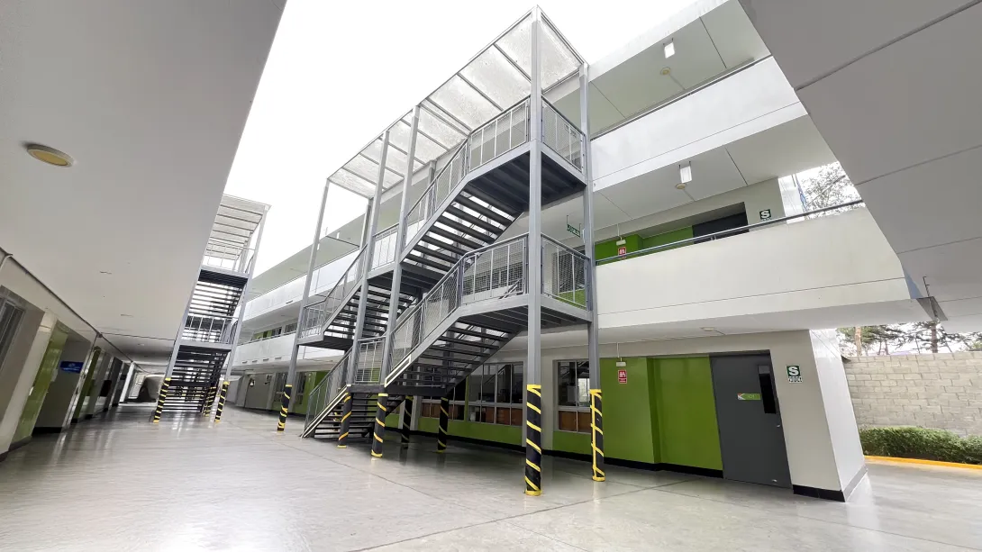 Colegio Innova Schools en Los Olivos Santa Ana